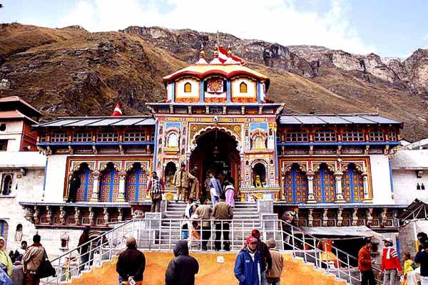 Camp in Badrinath