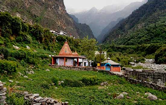 Camp in Barkot